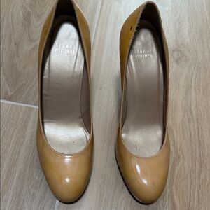 Stuart Weitzman Camel Leather Heels